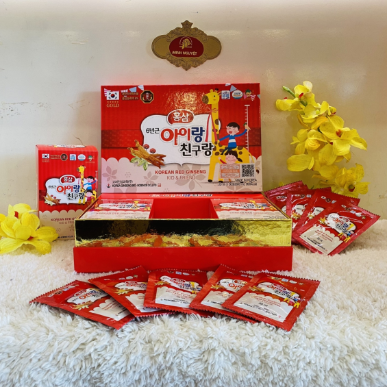 Nước hồng sâm trẻ em hươu cao cổ chính hãng