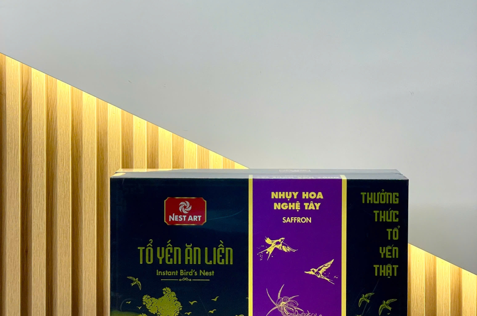 Tổ Yến Ăn Liền Nhuỵ Hoa Nghệ Tây 100G