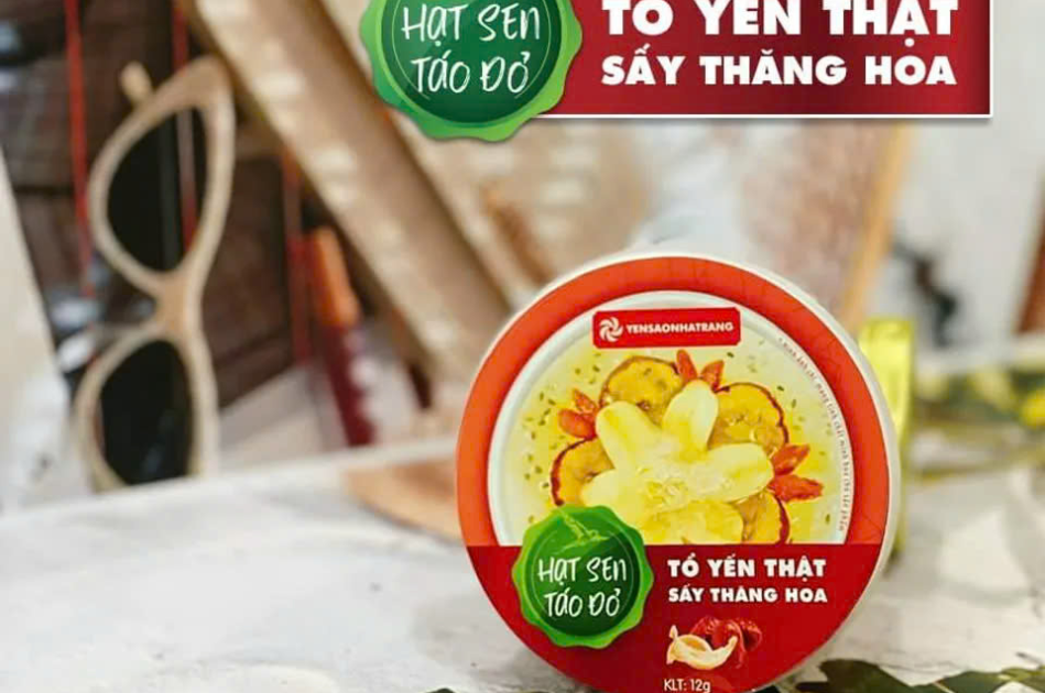 Tổ yến thật sấy thăng hoa - Hạt sen táo đỏ 72g