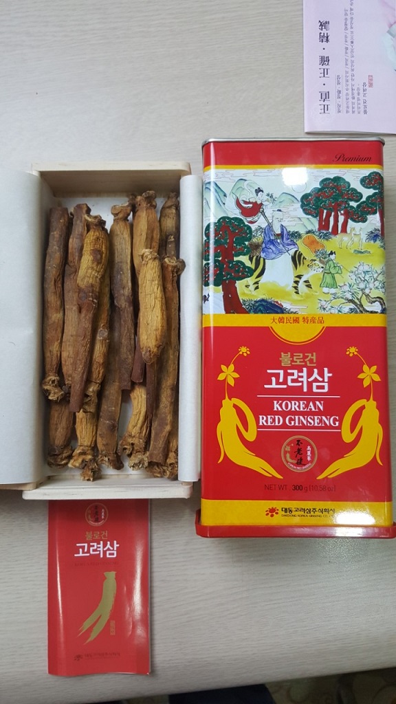 Hộp hồng sâm củ khô cao cấp Daedong, hop hong sam cu kho cao cap daedong, hồng sâm hàn quốc