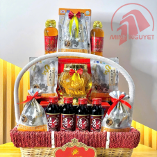 Giỏ quà tết xuân Ất Tỵ (Giá 1500k)