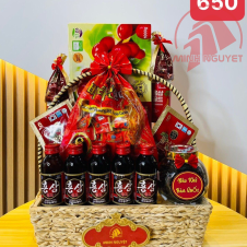 Giỏ quà tết xuân Giáp Thìn 2024 (Mã 650)